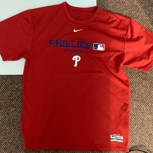 Philadelphia Phillies Nike dri fit shirt size M